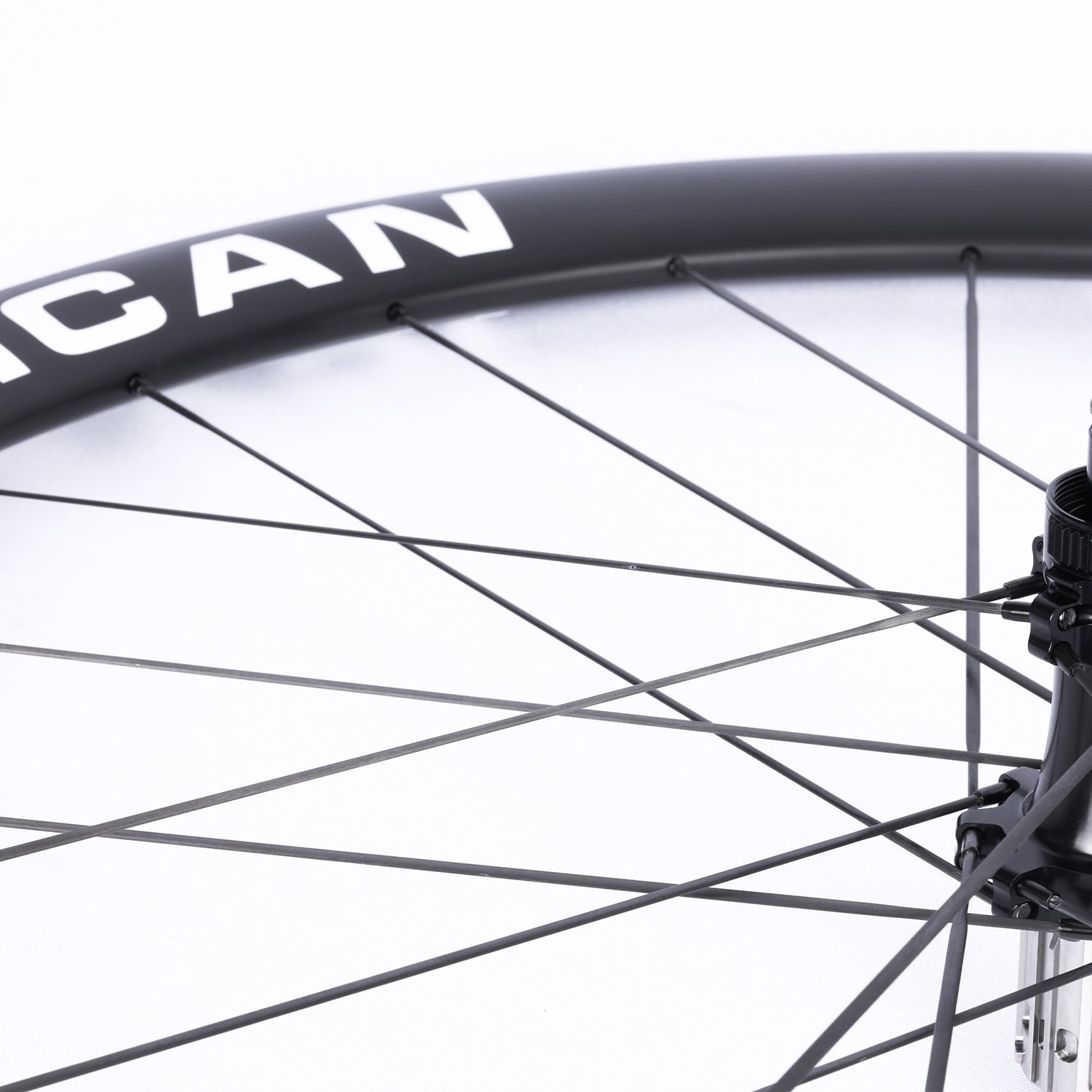 ICAN Aeris 40 disc carbone spoke wheelset 45T ratchet