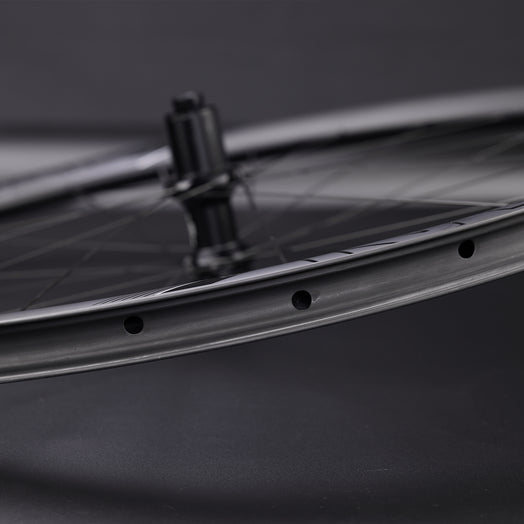 ICAN FL40 II Disc wheels with UCI approval 